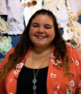 Victoria Dean Headshot