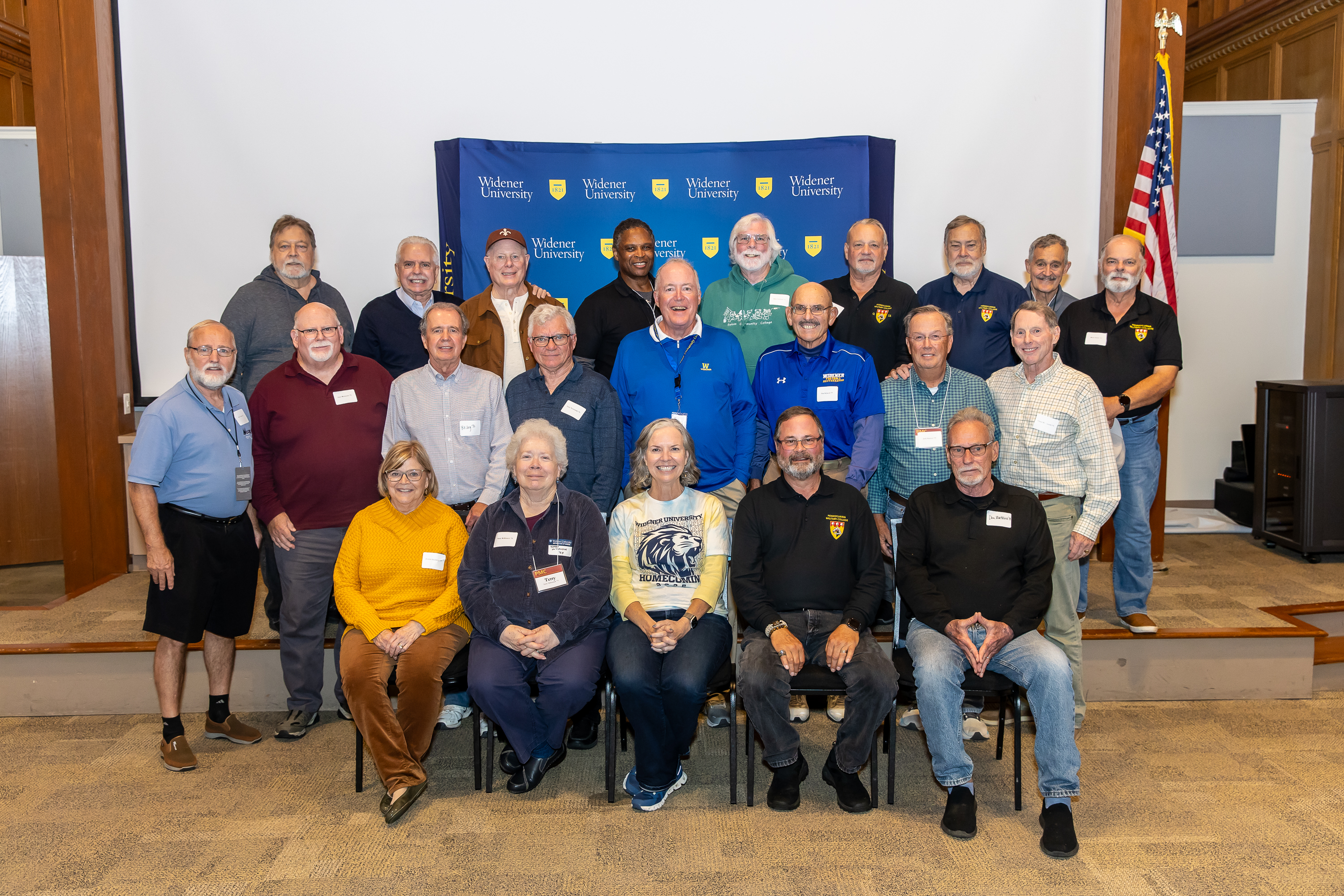 The Class of 1975 poses for a group photo.